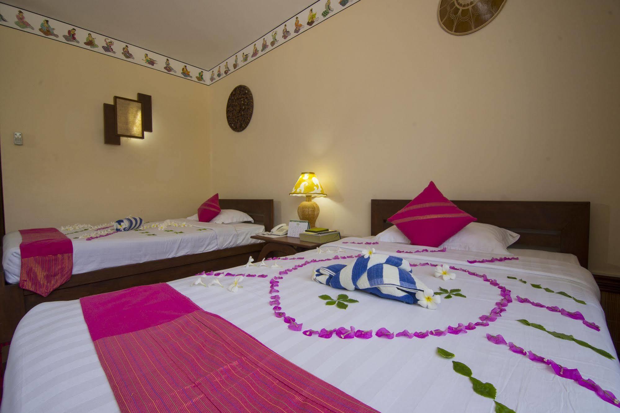 Bawga Theiddhi Hotel Баган Екстер'єр фото