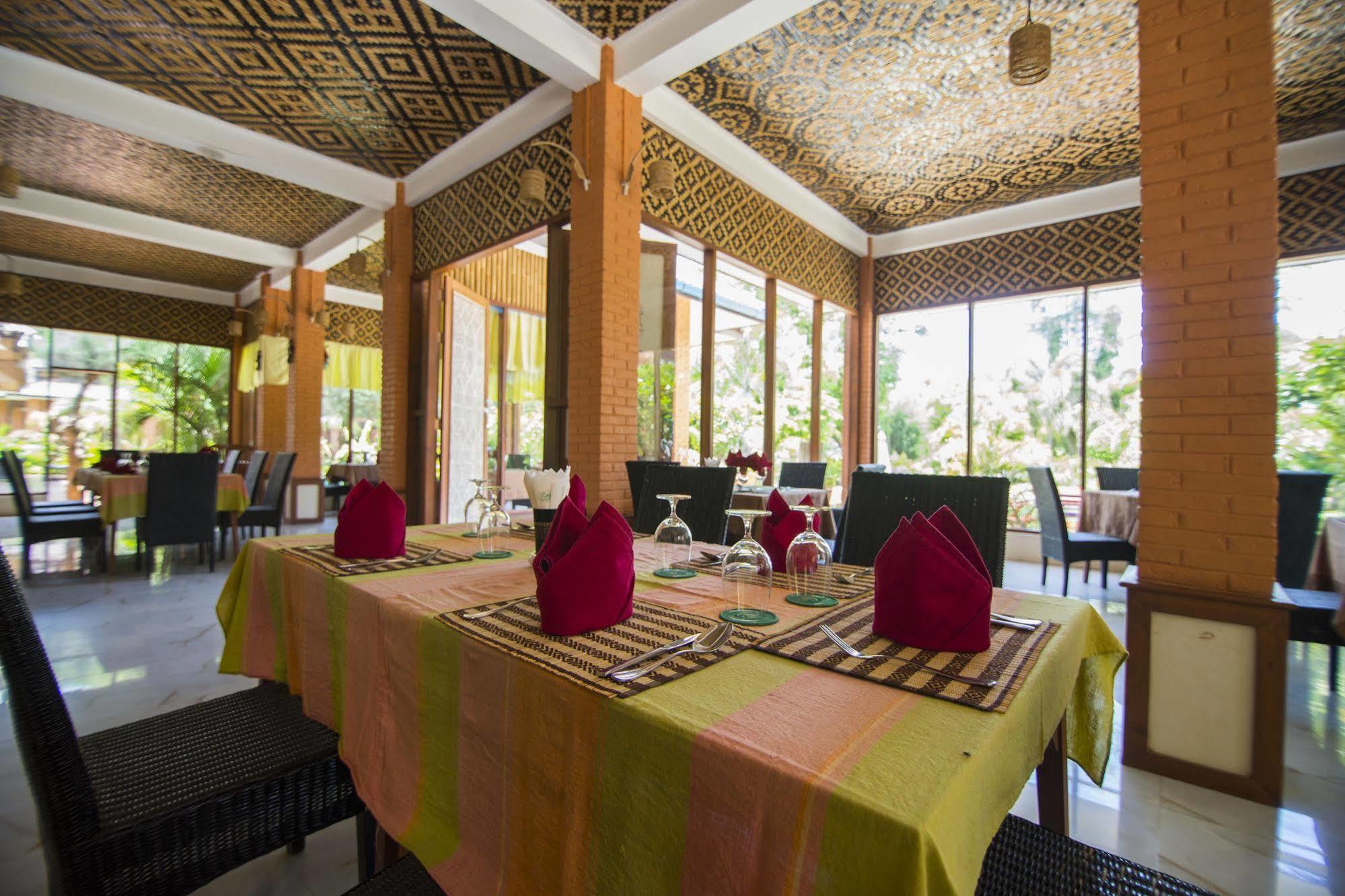 Bawga Theiddhi Hotel Баган Екстер'єр фото